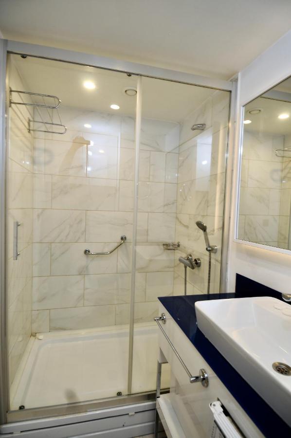 Batumi Apartments A&E Экстерьер фото