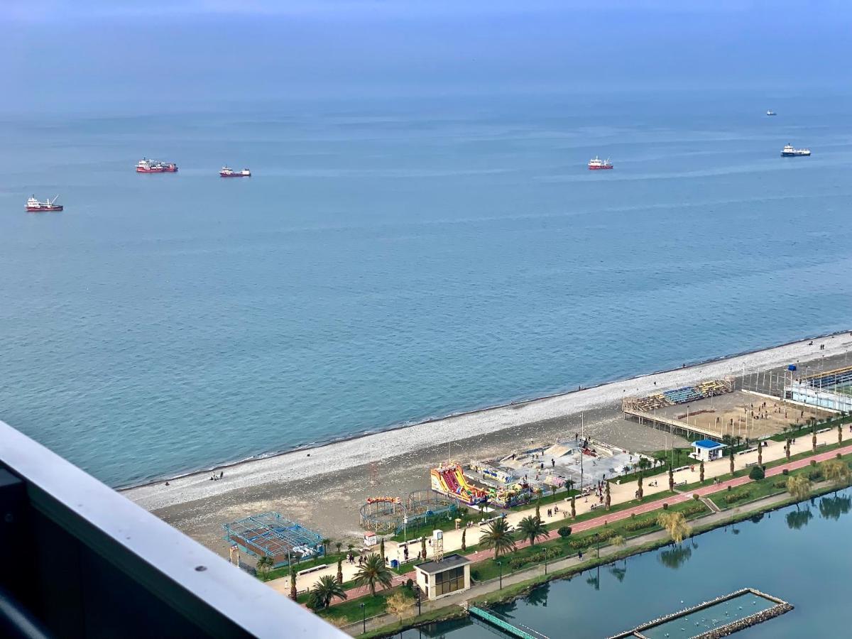 Batumi Apartments A&E Экстерьер фото